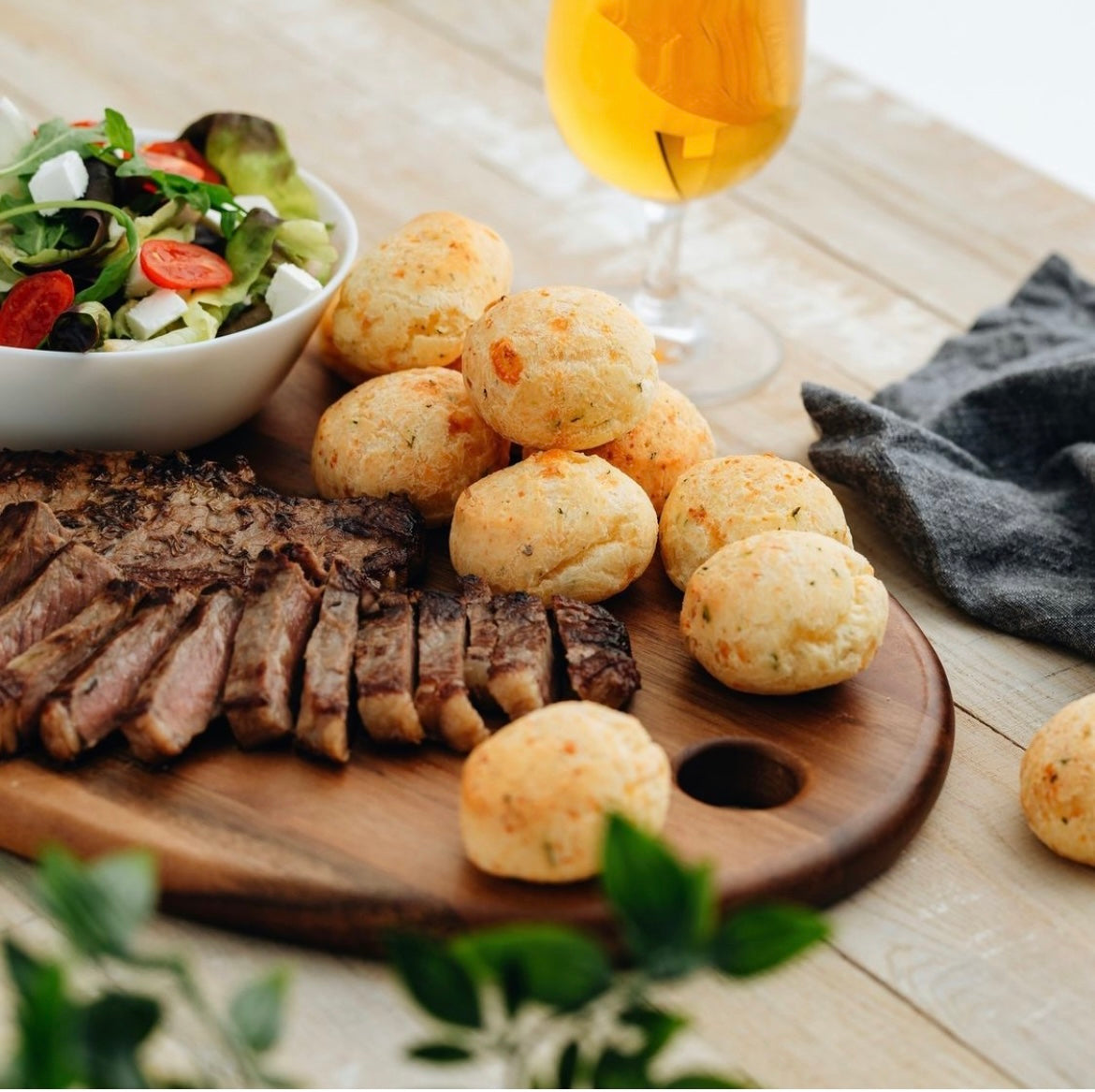 Cheese Bread with Steak